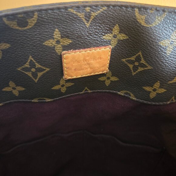 AUTHENTIC LOUIS VUITTON MONOGRAM CANVAS BAG - Picture 5 of 6